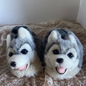 1990’s Sound Mates child’s size L(9-10) faux fur gray & white malamute slippers